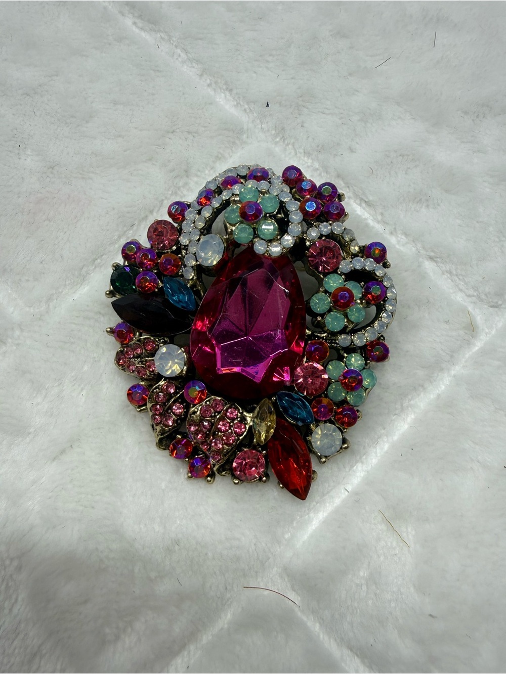 Vintage-Inspired Multicolor Crystal Brooch with Fuchsia Center